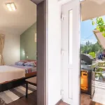 2 Bedroom Awesome In Vela Luka