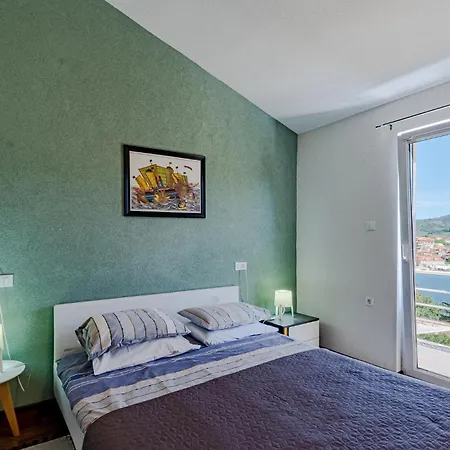 2 Bedroom Awesome In Apartman