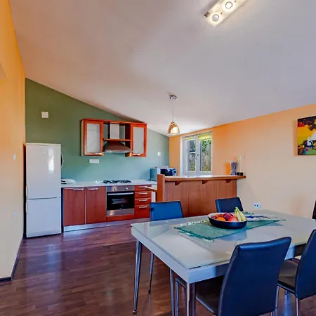 アパート Cozy In